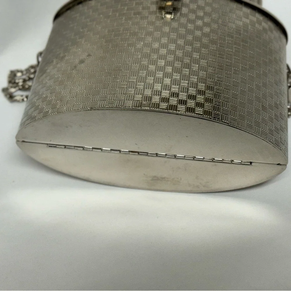 Sasha New York silver tone‎ metal Evening Bag EUC